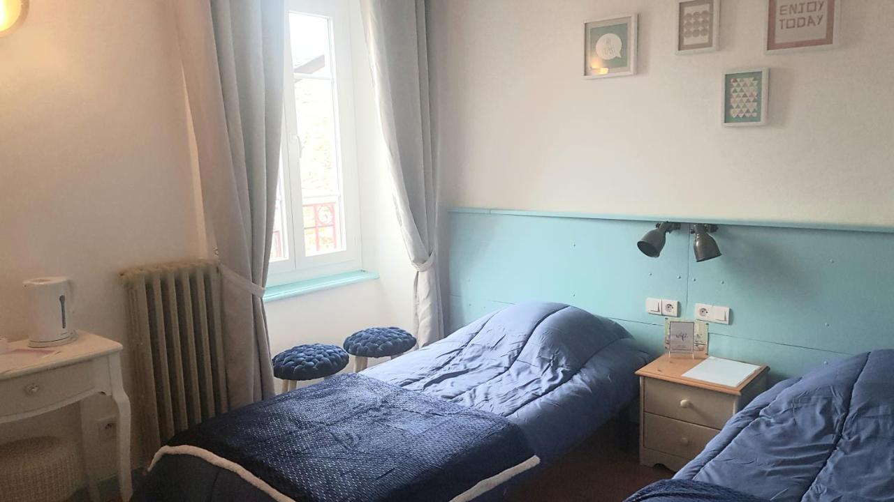 Saint-Léons Maison D'Hotes "La Pierre Pointue" المظهر الخارجي الصورة